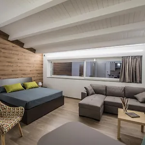 https://il-vespro.sicilyhotelsitaly.net